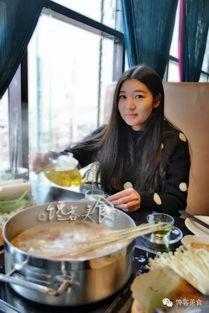 火锅美女爱爆料是谁啊视频,揭秘视频背后的热门话题 第2张 火锅美女爱爆料是谁啊视频,揭秘视频背后的热门话题 第2张